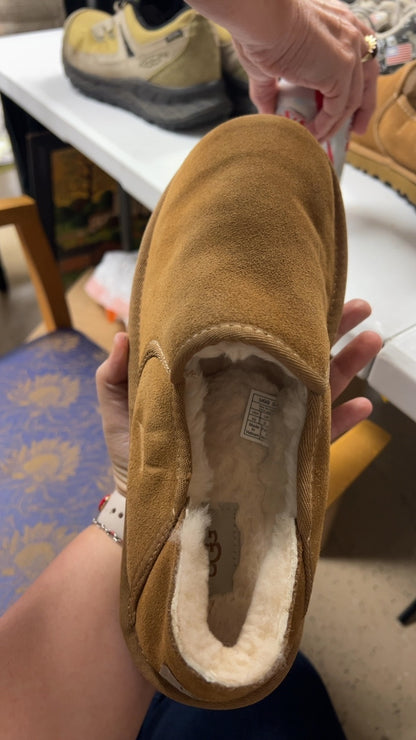 UGG Shoes Mens 10 Tan