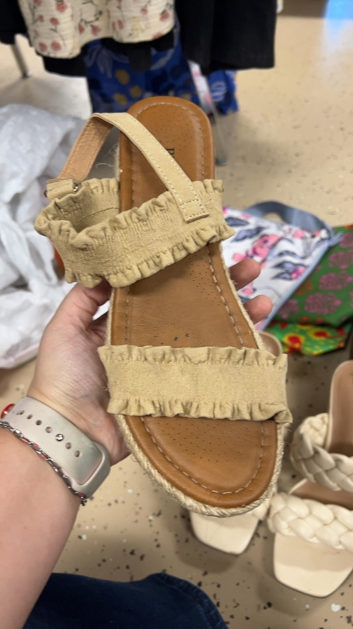 Sandals 8 Beige