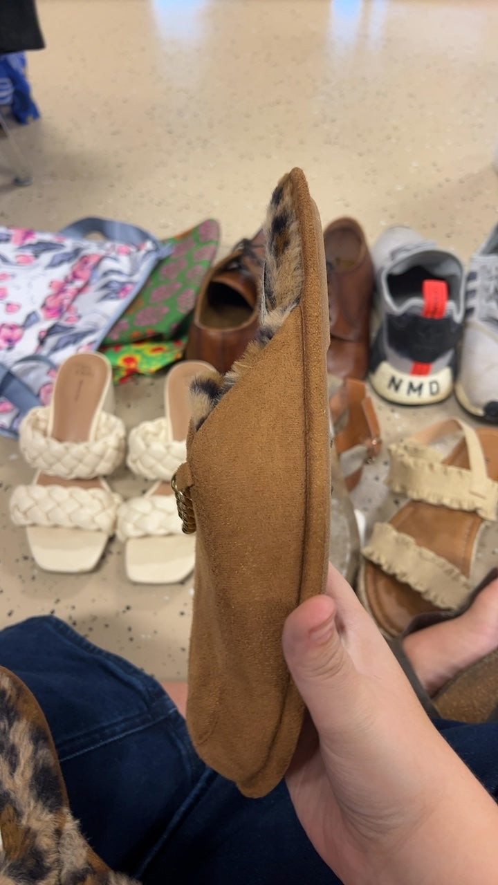 Slippers 8/9 Brown