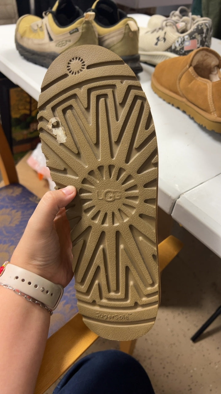 UGG Shoes Mens 10 Tan