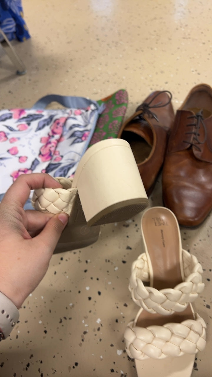 Time & Tru Shoes 7 Cream/Beige
