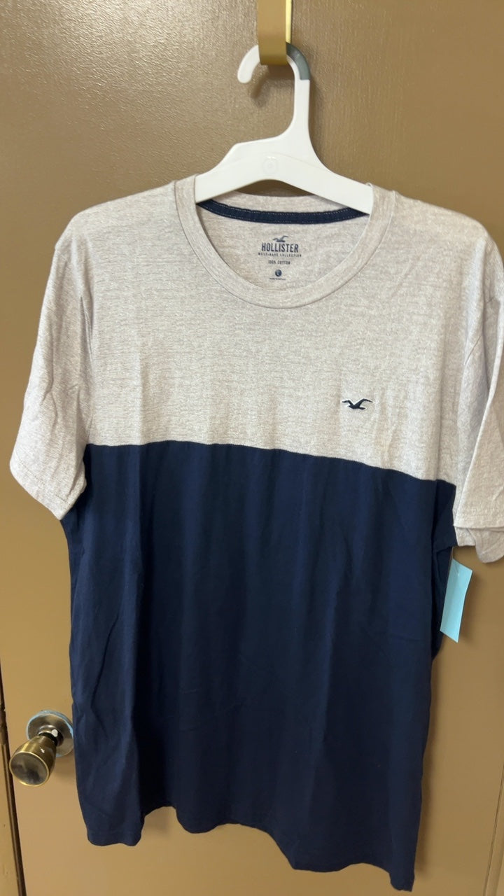Hollister T-Shirt Large Beige and Navy Blue