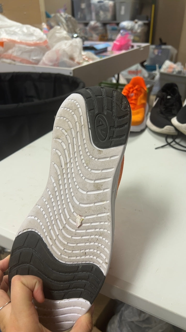 Sneakers 11.5 Orange