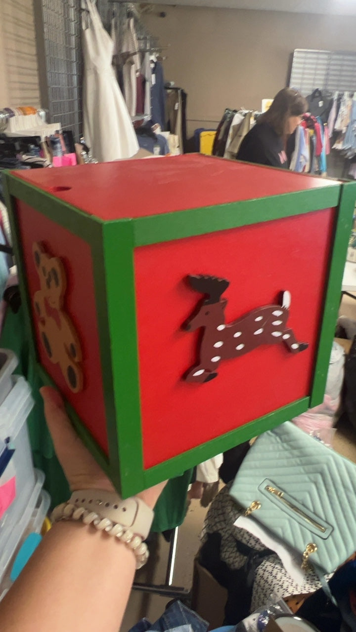 Decorative Box Red, Green, Brown, White