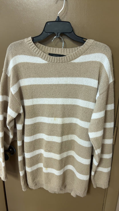 2 piece set Large Beige and White stain