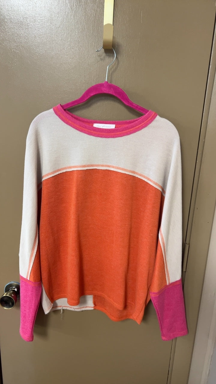 Sweater Small Orange, Pink, White