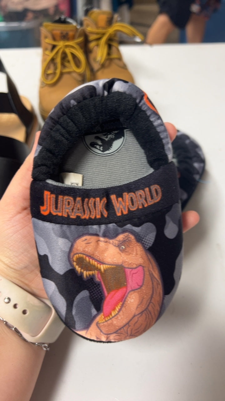 Jurassic World Slippers Youth Slippers Black, Gray, Pink, Orange