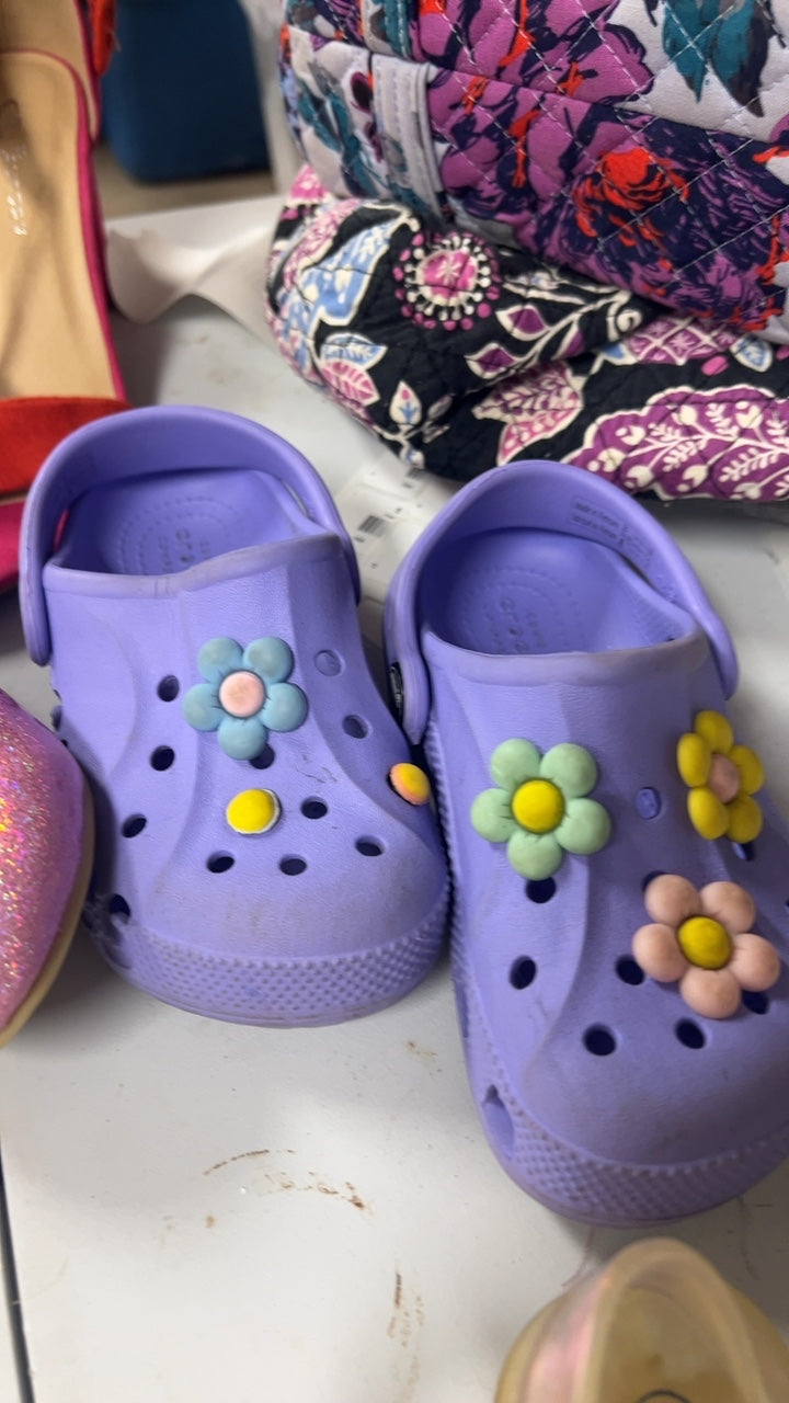 Crocs Sandals Youth 10 Lavender