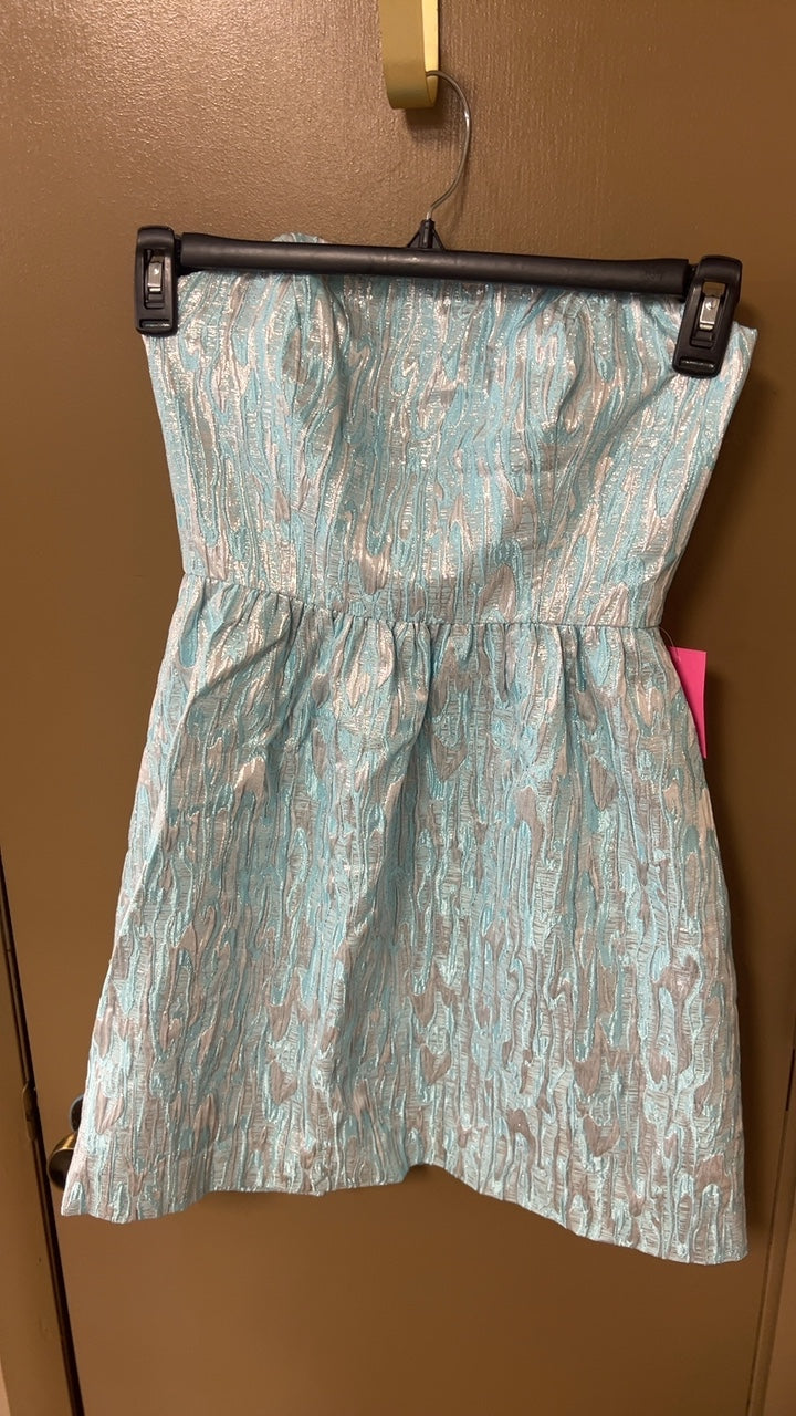 Lilly Pulitzer Dress 0 Light Blue and Silver