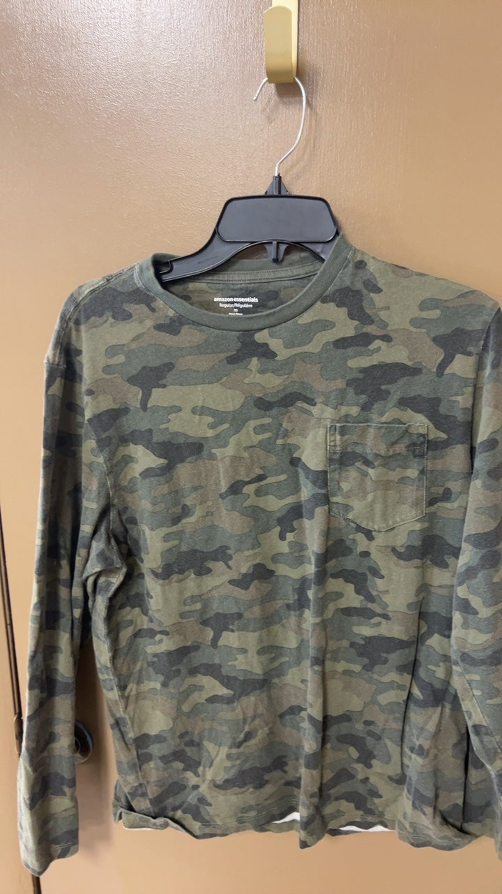 Amazon Essentials Sweatshirt Medium Olive green