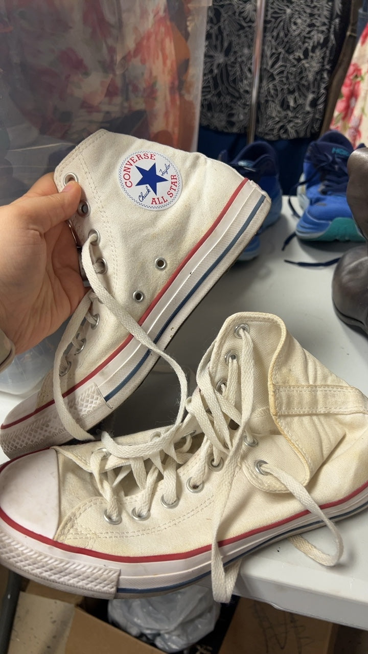 Converse Sneakers 9 Off-white/Beige