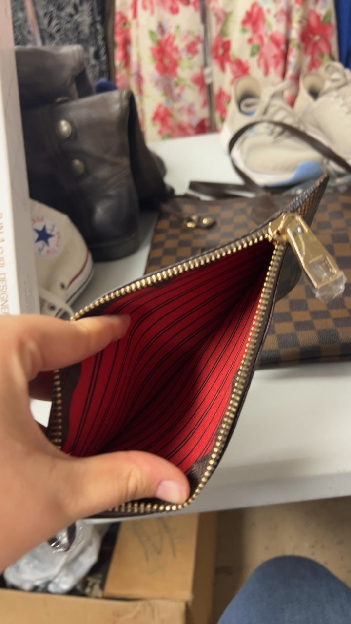 LV DUPE Bag Brown and dark brown checkered pattern